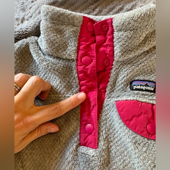 Patagonia GIRLS Sweater - Picture 4 of 5